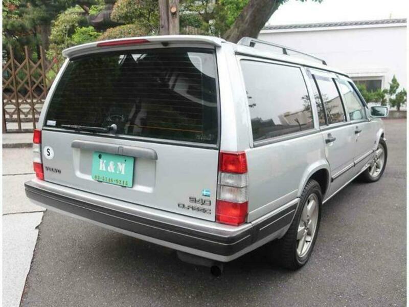 940 ESTATE