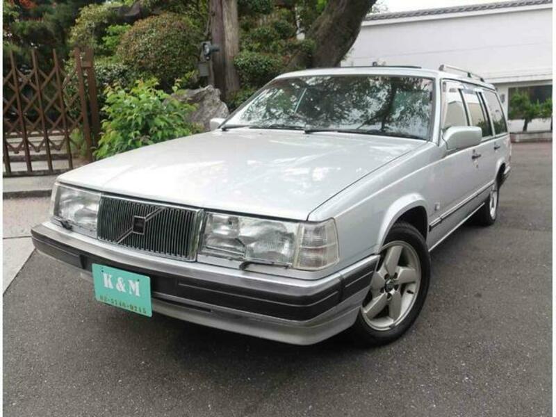 VOLVO 940 ESTATE