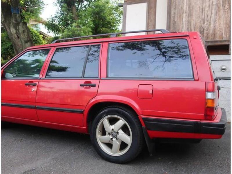 940 ESTATE