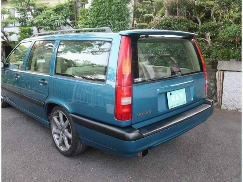 850 ESTATE