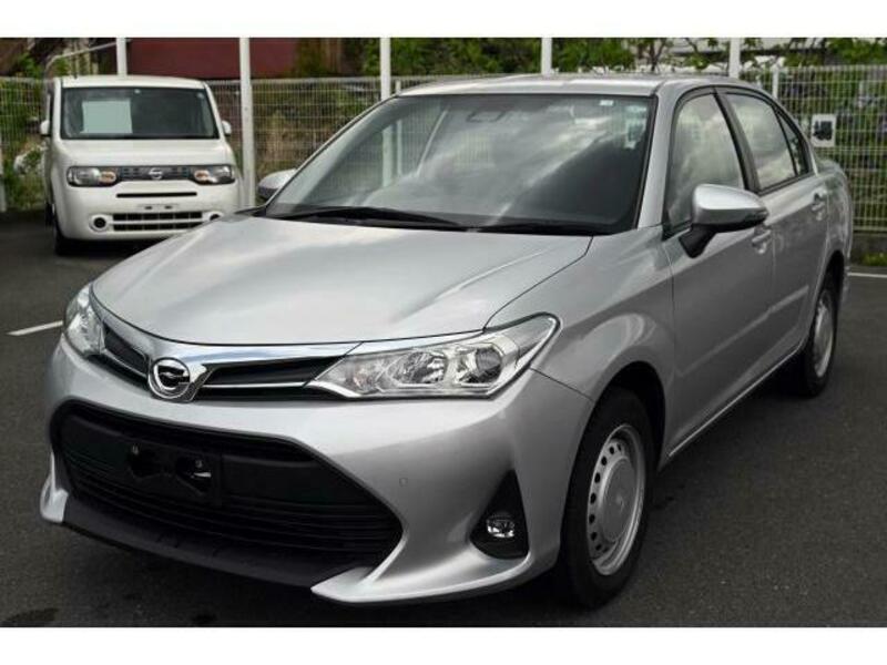 COROLLA AXIO