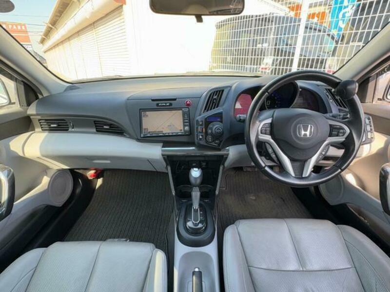 CR-Z
