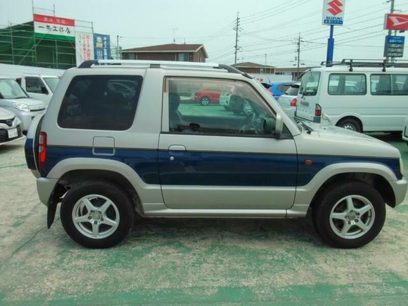 PAJERO MINI
