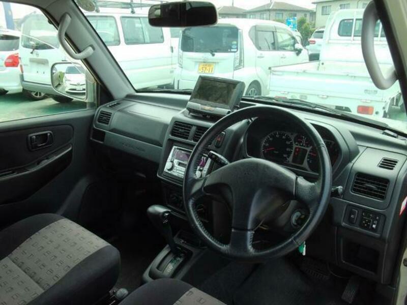 PAJERO MINI
