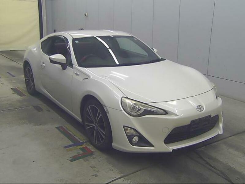 TOYOTA 86
