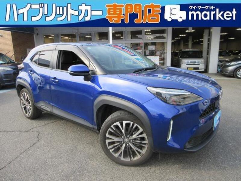 TOYOTA YARIS CROSS
