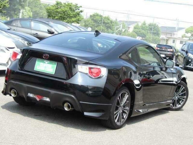 86