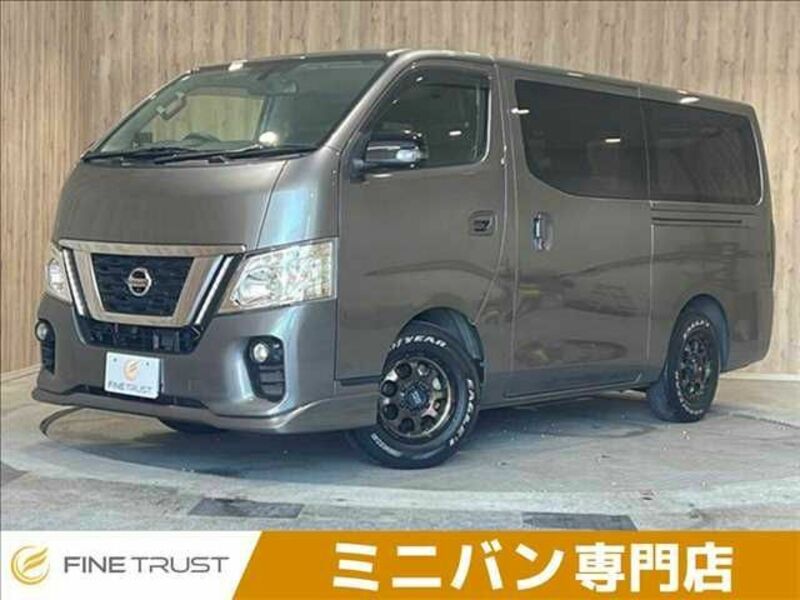 NV350 CARAVAN-0