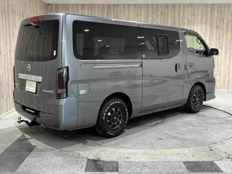 NV350 CARAVAN
