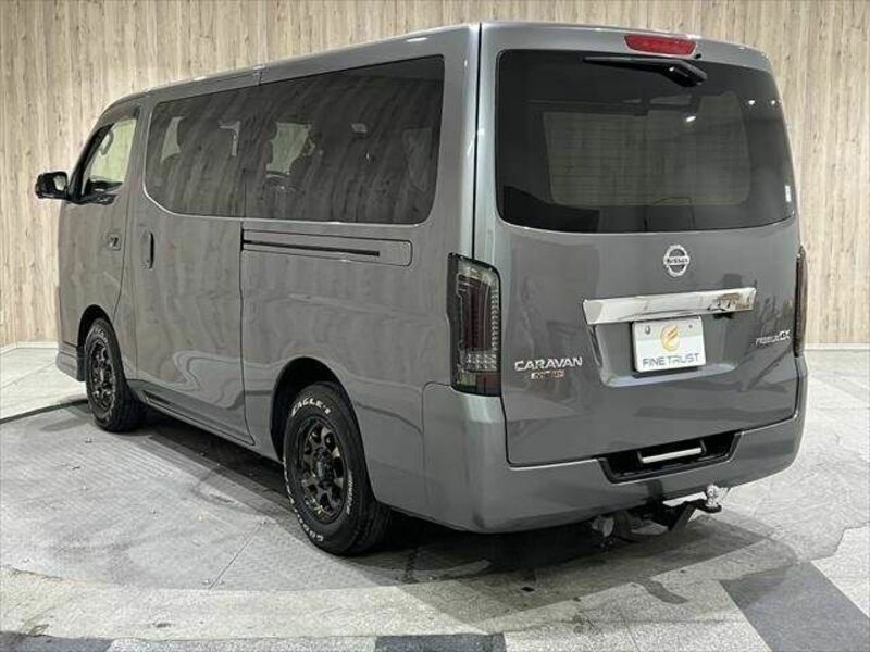 NV350 CARAVAN
