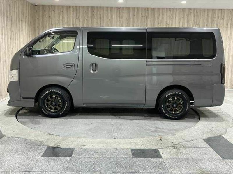 NV350 CARAVAN