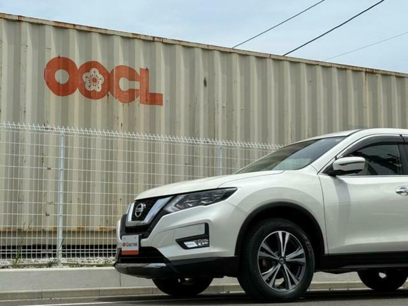 X-TRAIL