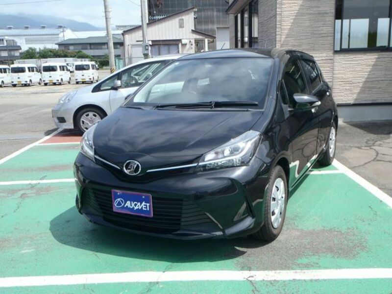 TOYOTA VITZ