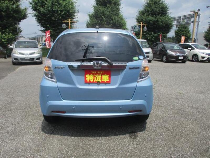 FIT HYBRID