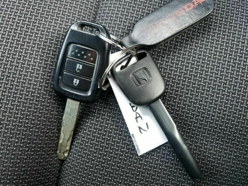 N-VAN