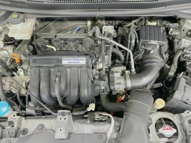 FIT HYBRID
