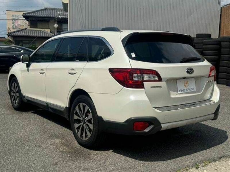 LEGACY OUTBACK