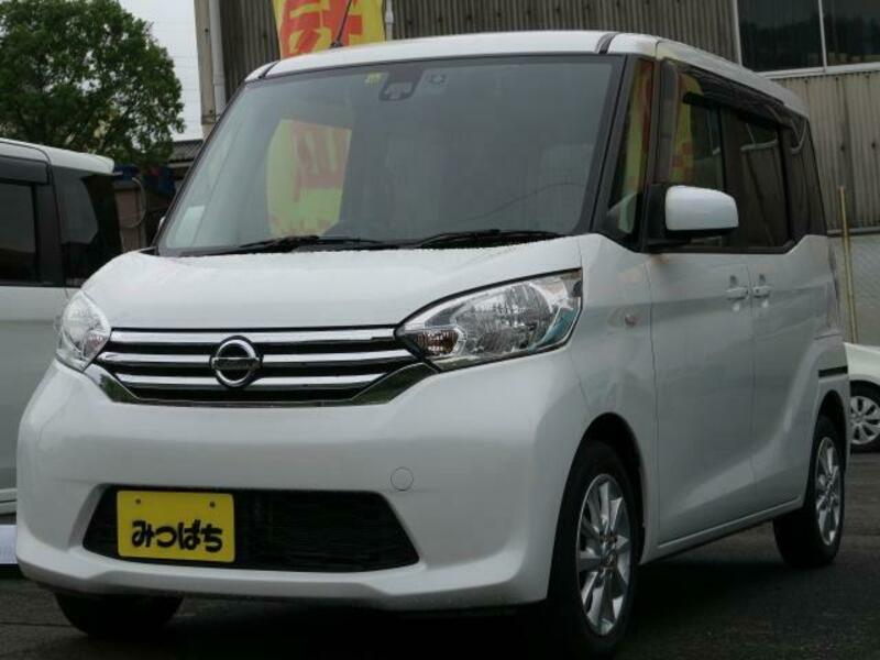 NISSAN DAYZ ROOX