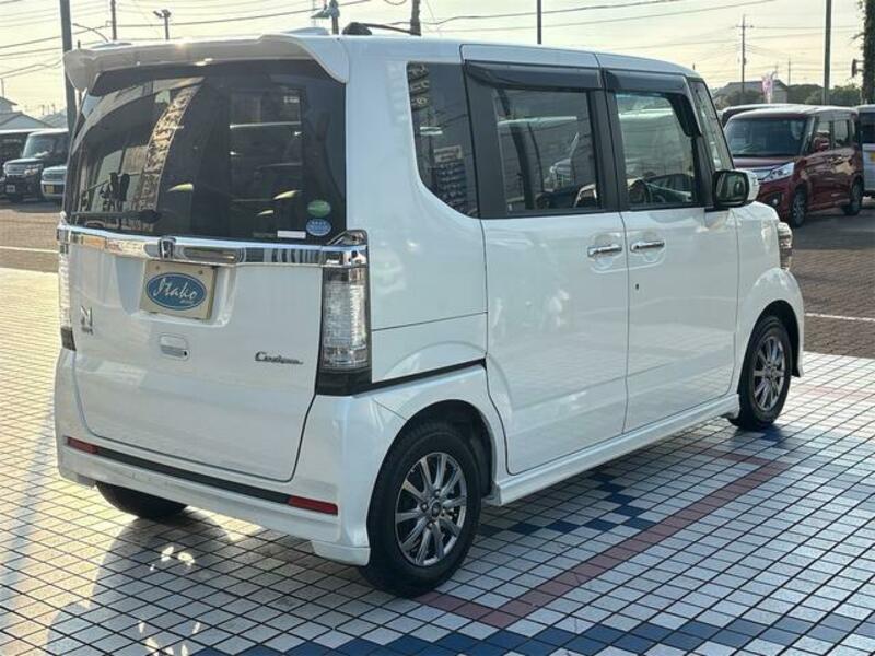 N BOX CUSTOM
