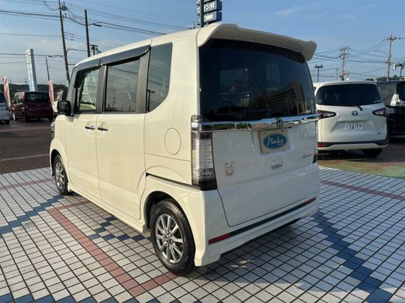 N BOX CUSTOM