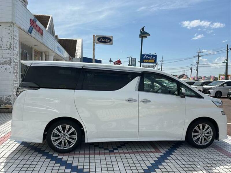 VELLFIRE