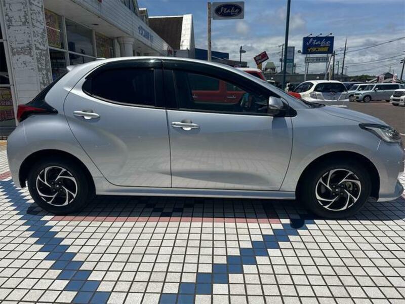 YARIS