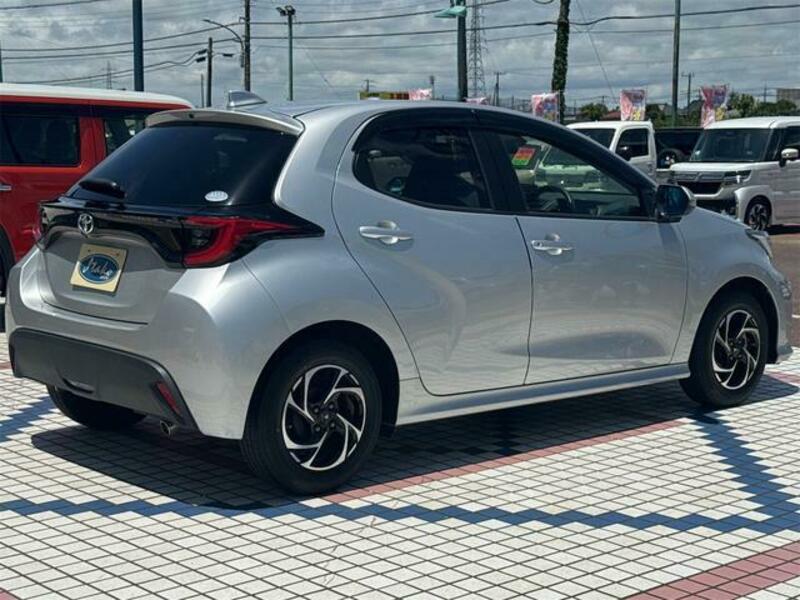 YARIS