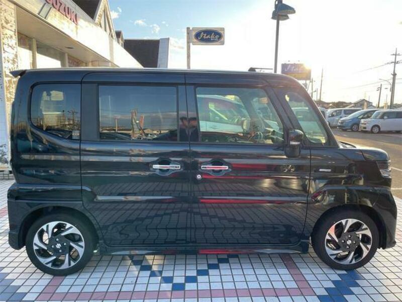 SPACIA CUSTOM