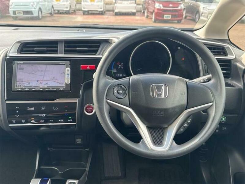FIT HYBRID