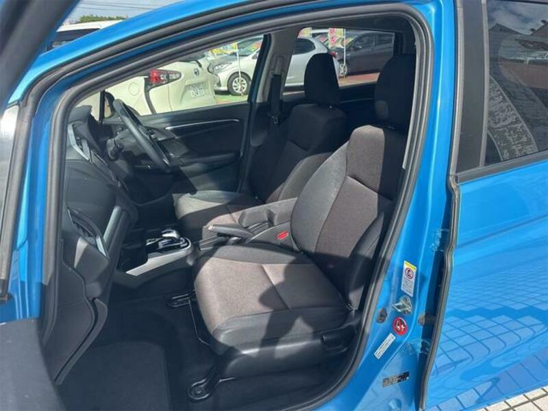 FIT HYBRID