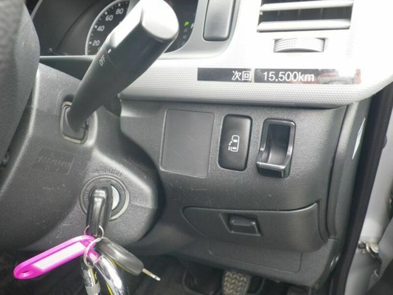 HIACE COMMUTER