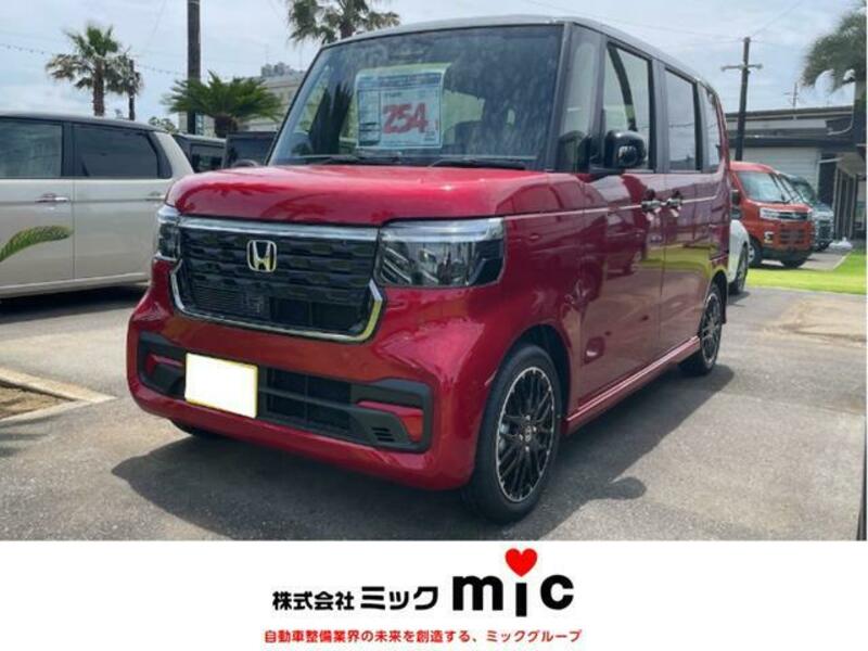 HONDA N BOX CUSTOM