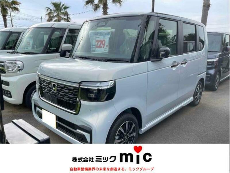 HONDA N BOX CUSTOM