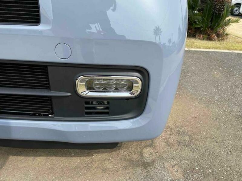 N-VAN