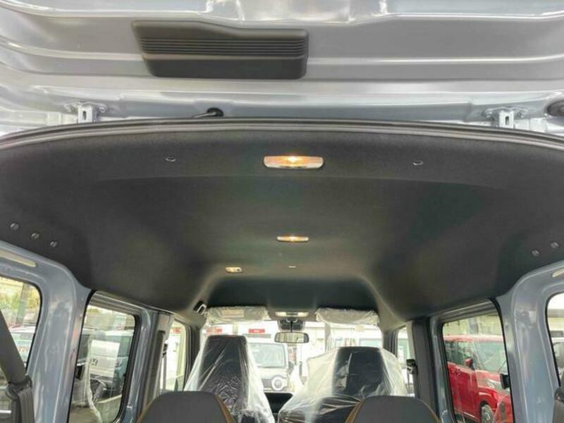 N-VAN
