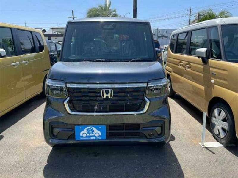 N BOX CUSTOM