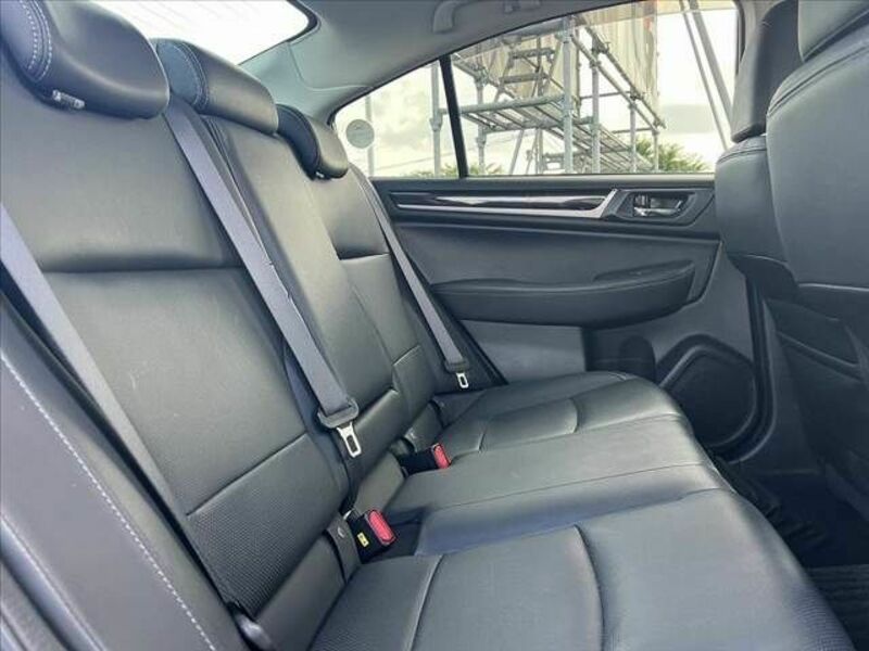 LEGACY B4