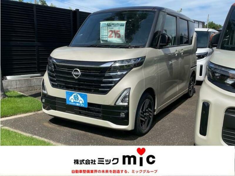 NISSAN ROOX
