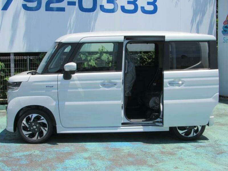 SPACIA CUSTOM
