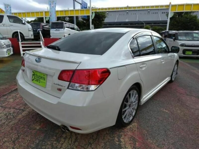 LEGACY B4