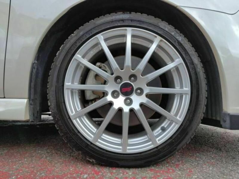 LEGACY B4