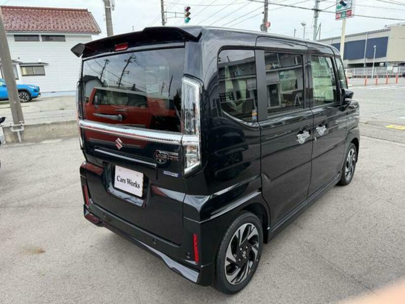 SPACIA CUSTOM
