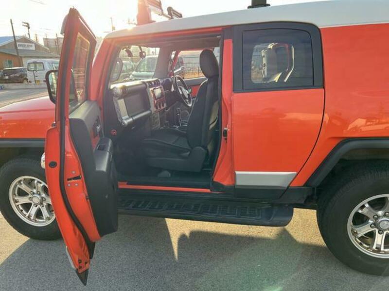 FJ CRUISER