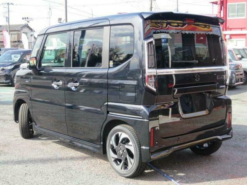 SPACIA CUSTOM