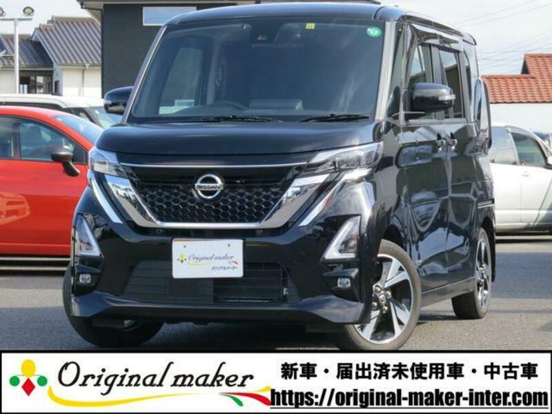 NISSAN ROOX