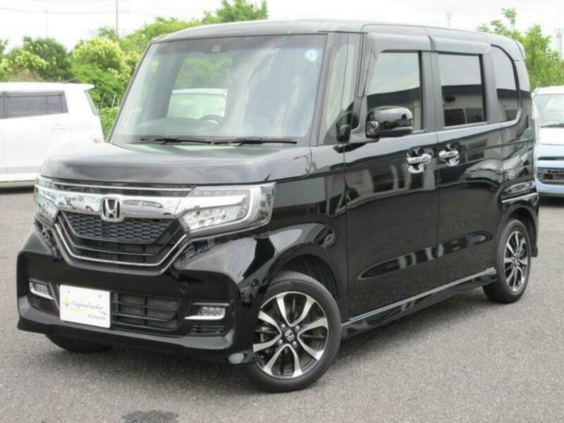 N BOX CUSTOM
