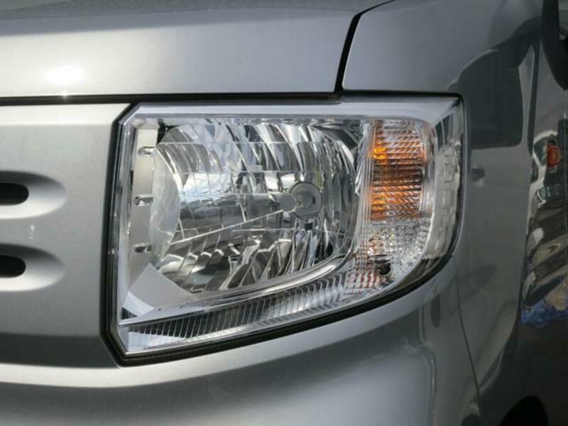 N-VAN