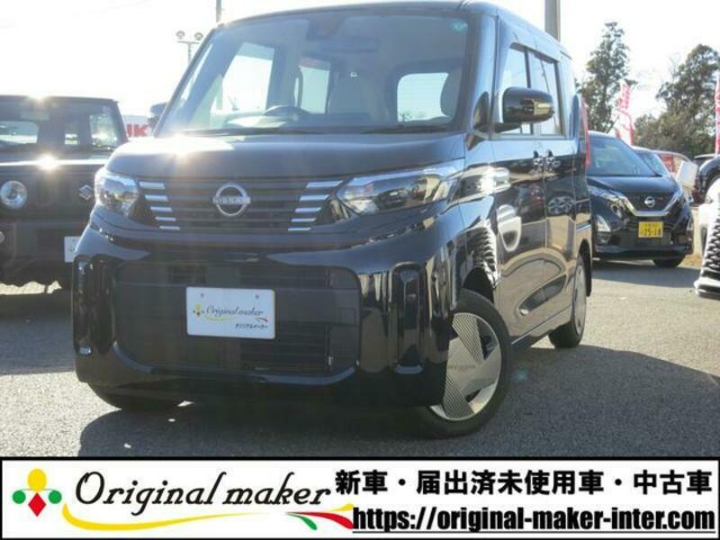 NISSAN ROOX