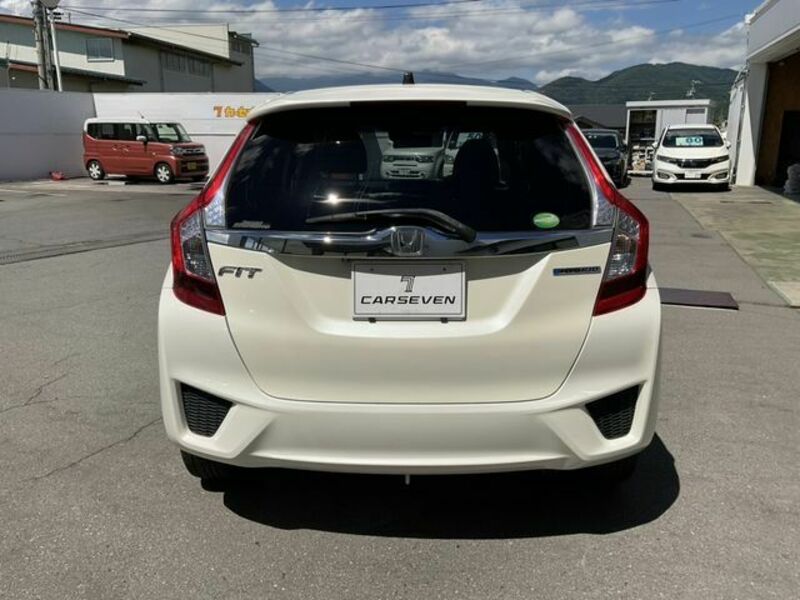 FIT HYBRID