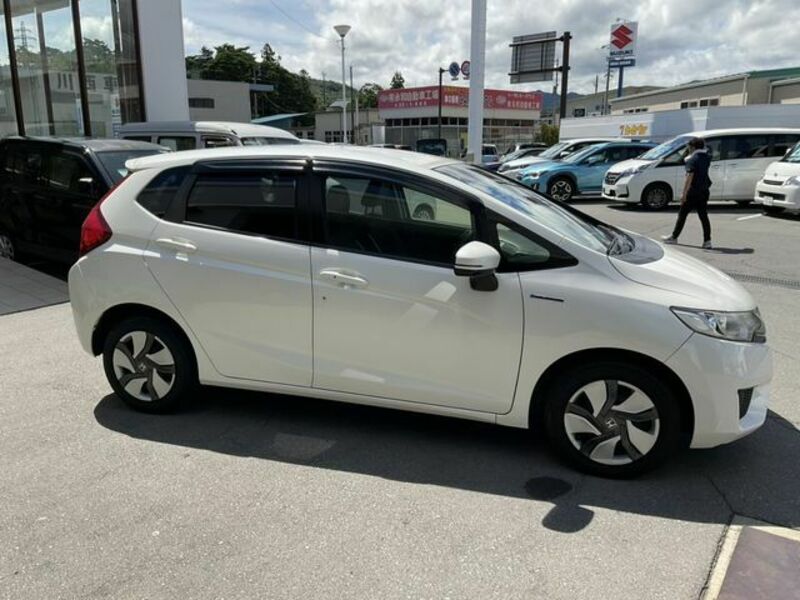 FIT HYBRID